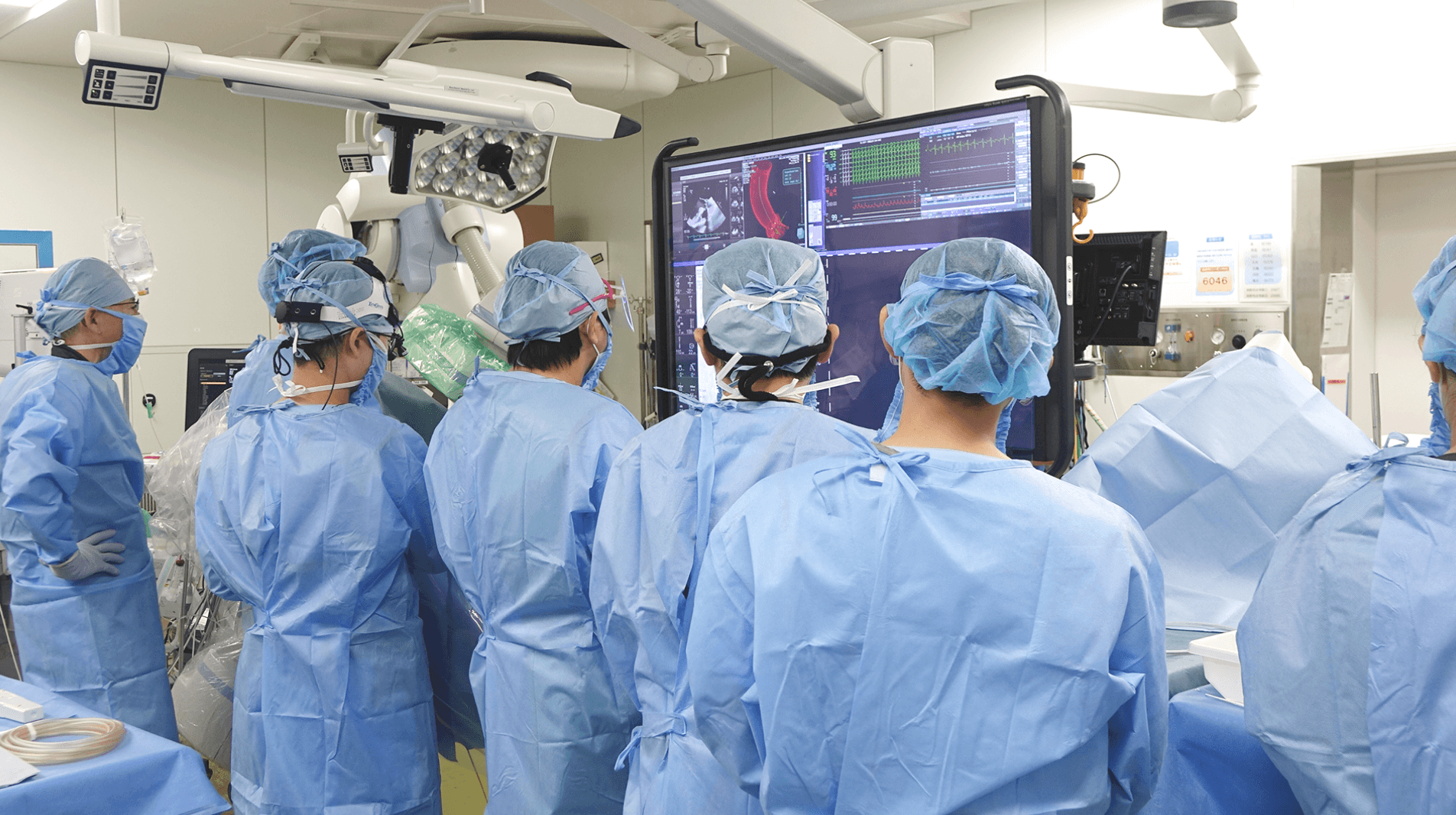 多職種によるハートチームが連携して治療にあたる