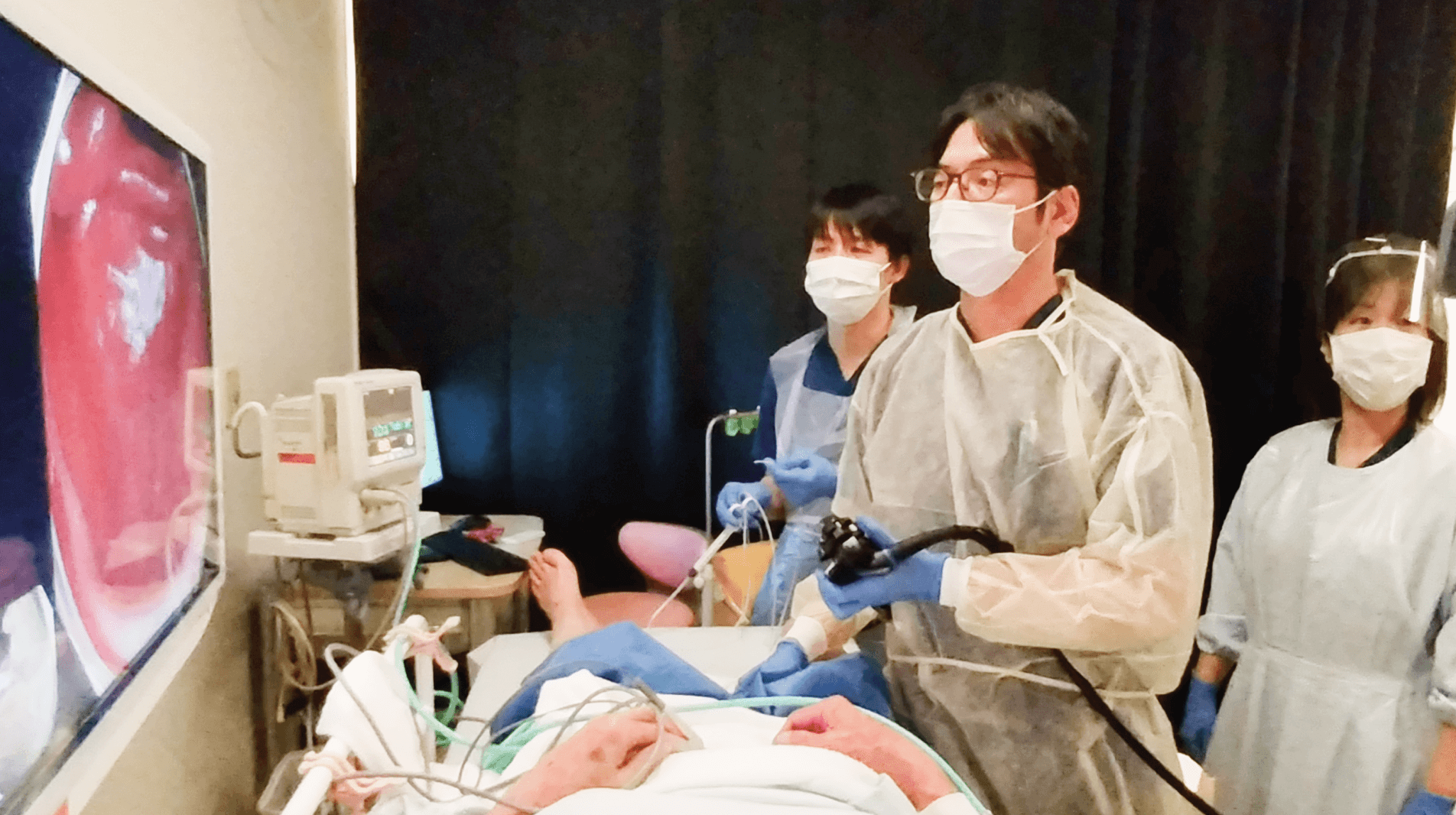 各分野を専門とする医師が協力し、集学的治療でよりよい予後を追求する