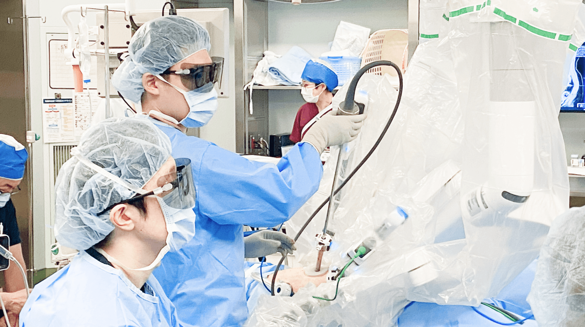 各分野を専門とする医師が協力し、集学的治療でよりよい予後を追求する