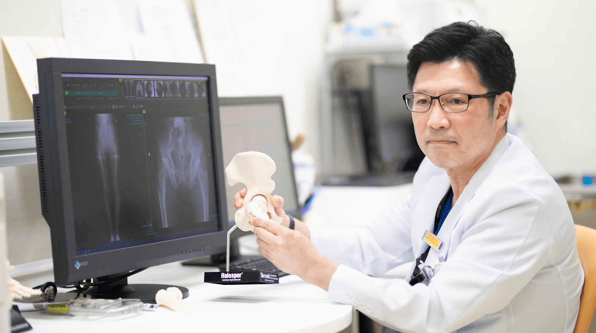 正確性を高めた人工関節手術をロボットで実現――関節を温存する手術にも対応