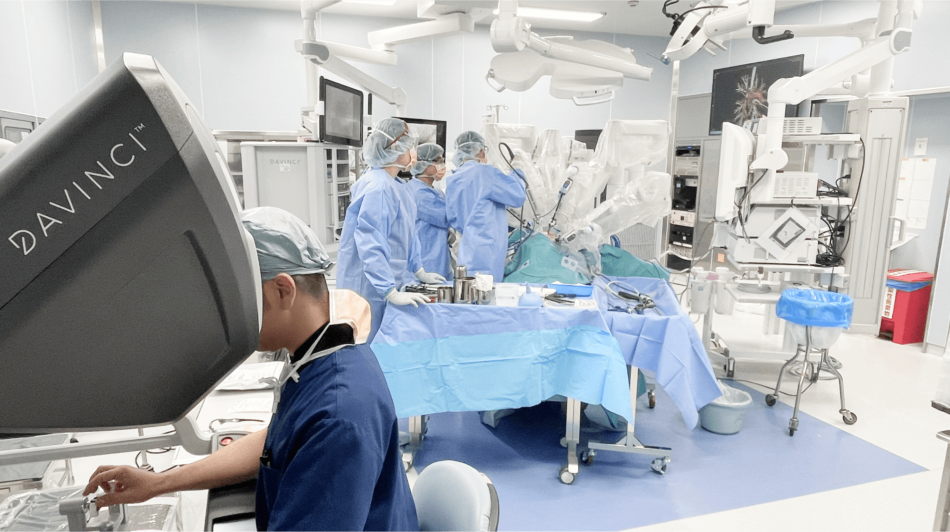 体への負担を少なく、社会生活への早期復帰を目指す低侵襲手術