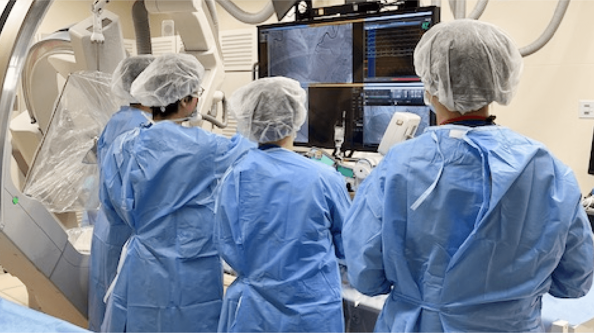 年間1,000件以上の経験に裏打ちされた対応力を生かし、よりよい診療を提供