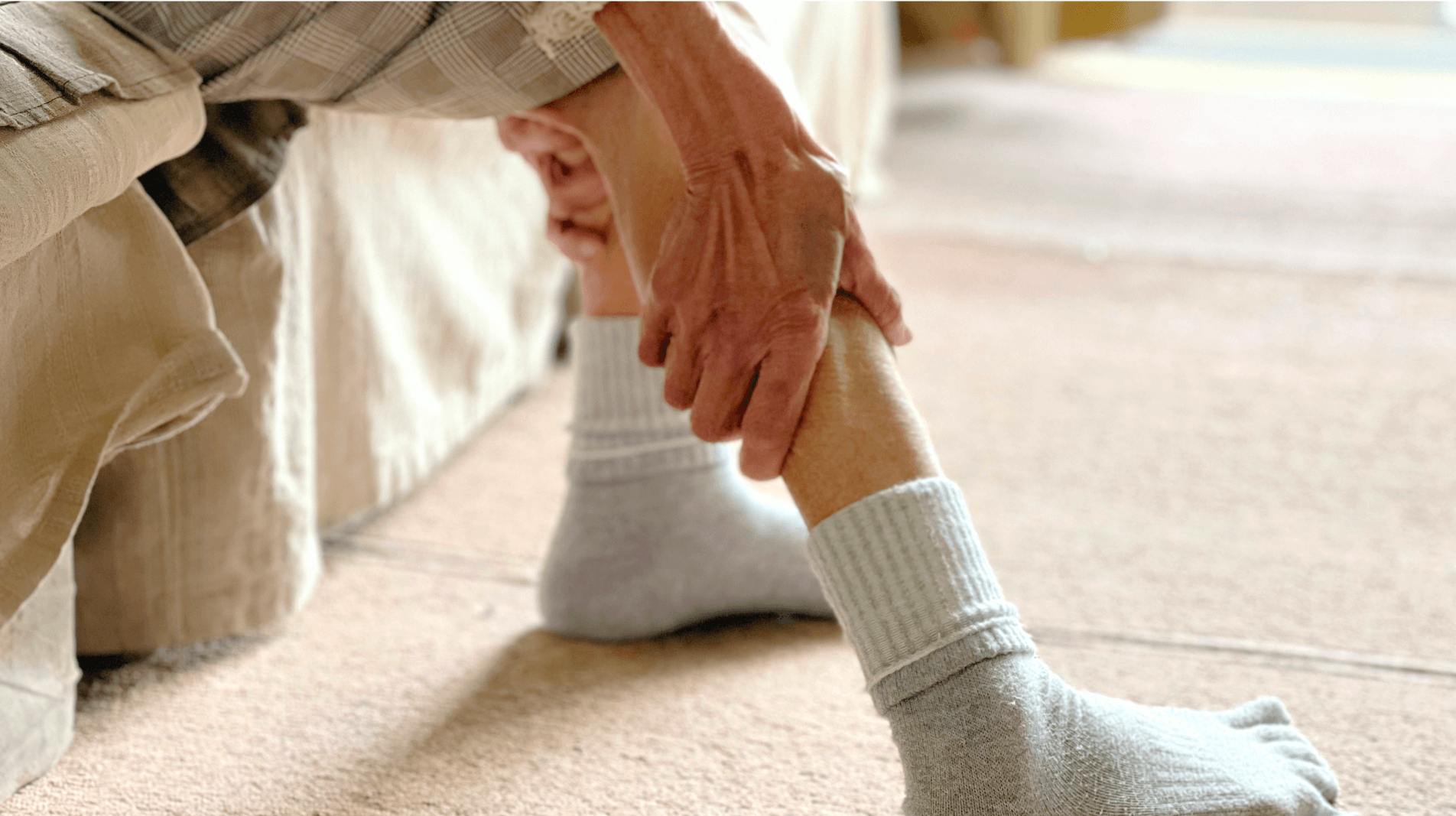 歩くと生じる足の痛みや冷えは血管の病気の可能性も