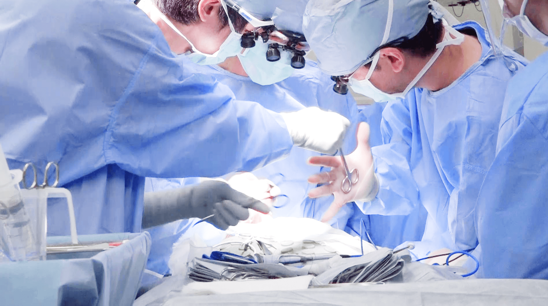 センター化により他科と連携した幅広い治療をそろえる