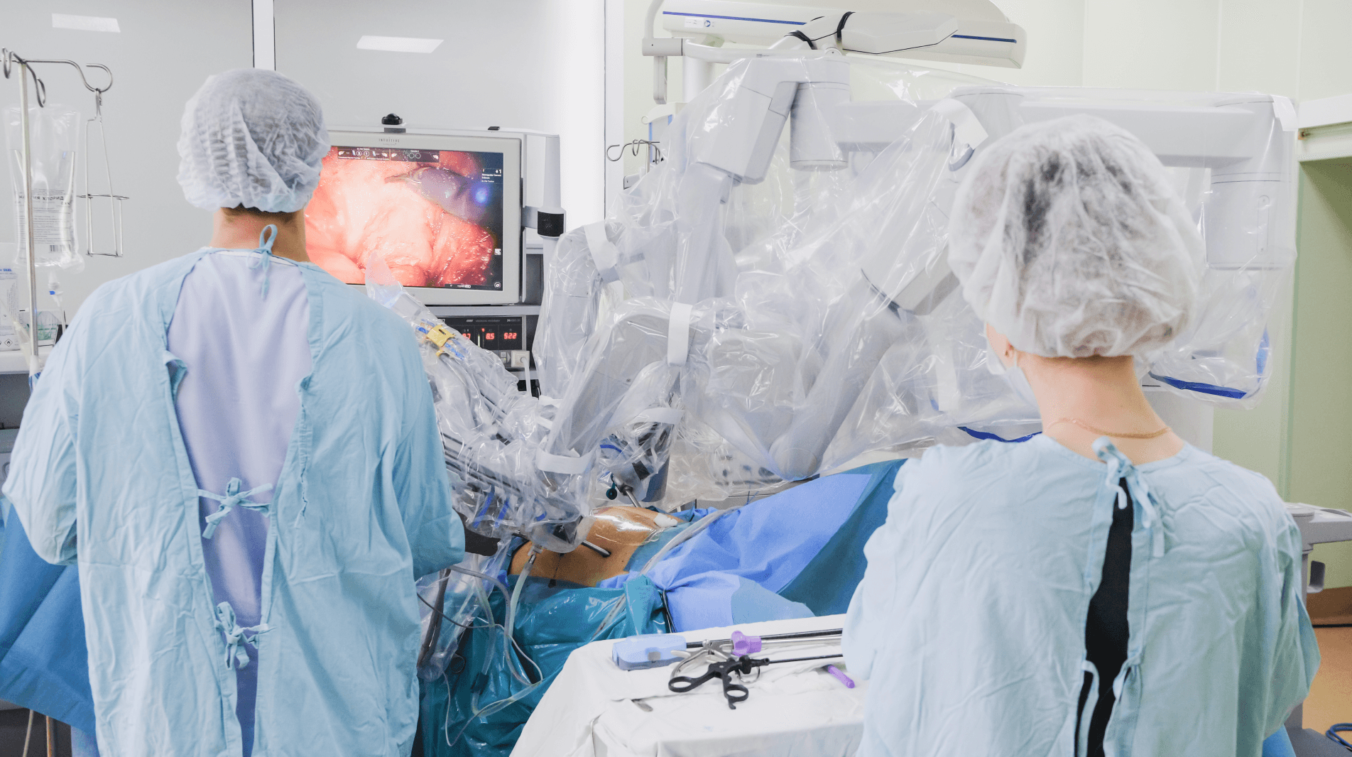 ロボット支援下手術、がんゲノム医療を駆使して幅広い病期の患者さんを支える