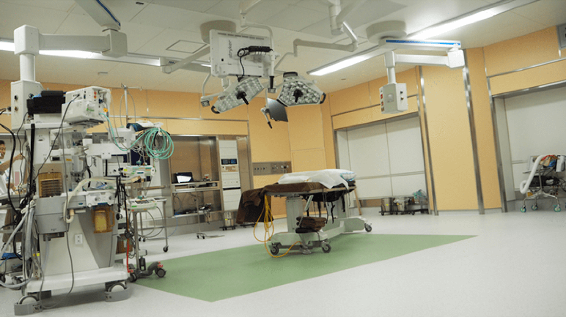 最短日帰りが可能な治療選択肢も備え、よりニーズに則した治療ができる環境を整備